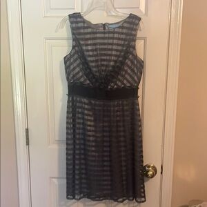 ANTONIO MELANI Black and Gray Sheath Midi Dress